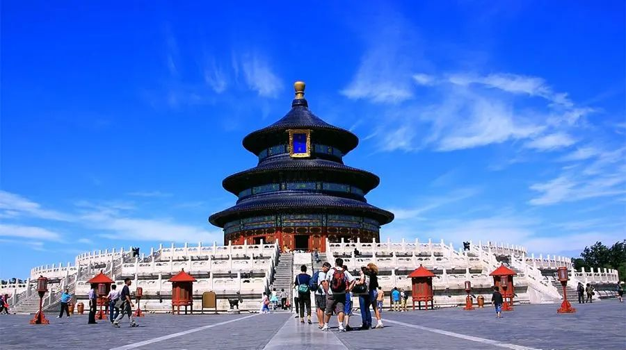 古都风华与现代魅力的交融——北京之旅的独特韵味 🏮