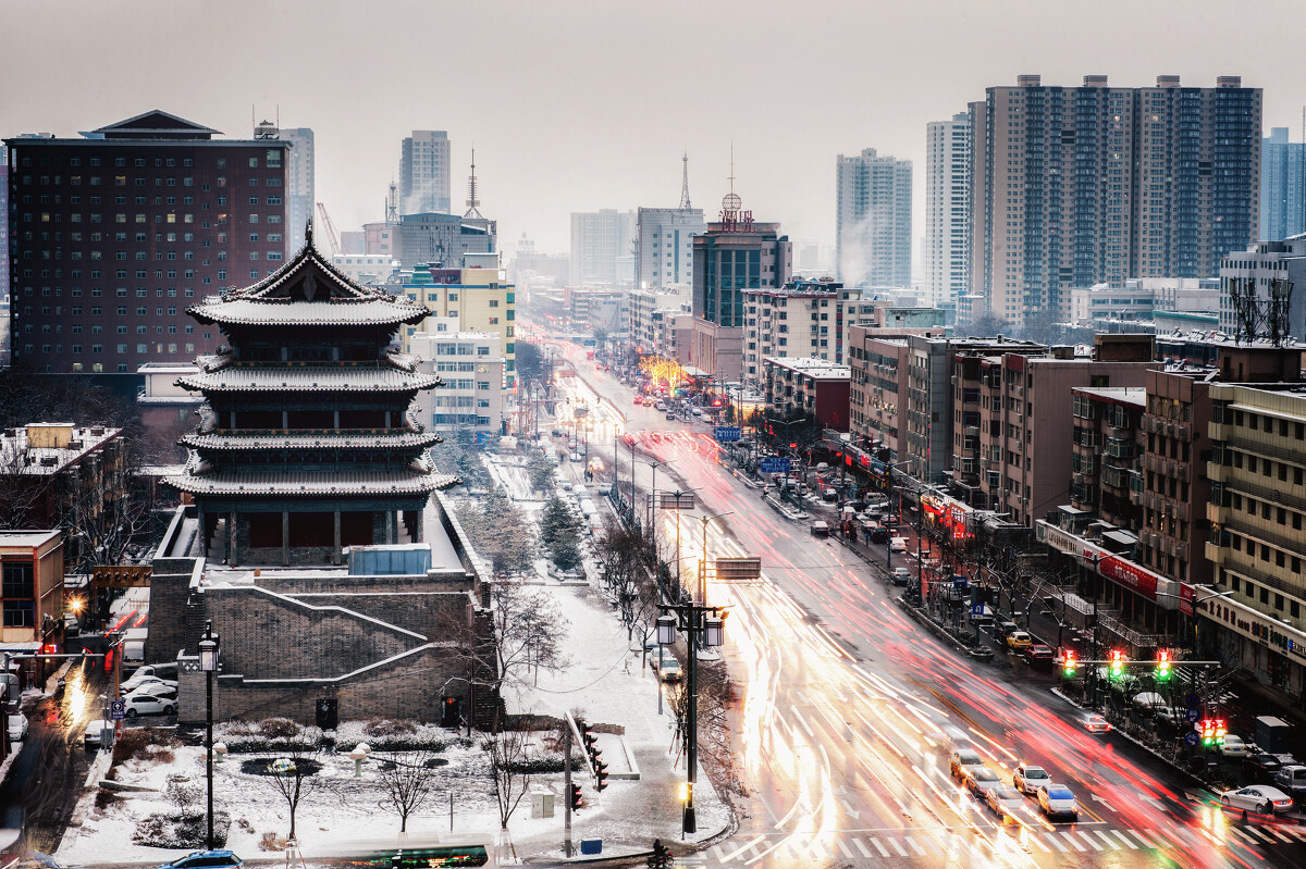 千年古韵与现代风采,太原千年古都播音稿揭秘