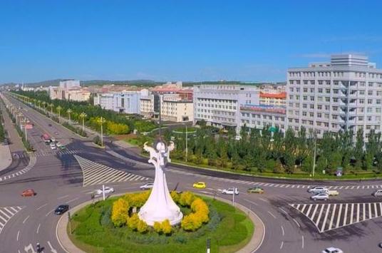 乌兰察布，向各位听众朋友们问好！